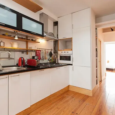 Central, Charming, Quiet, Garden And Parking